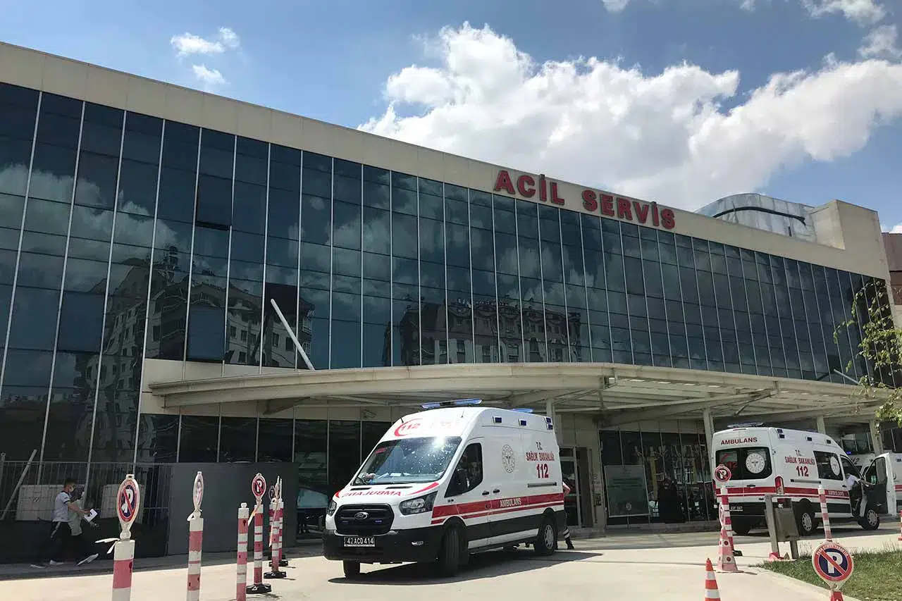 Konya'da bıçaklı saldırı! Galerici hayatını kaybetti