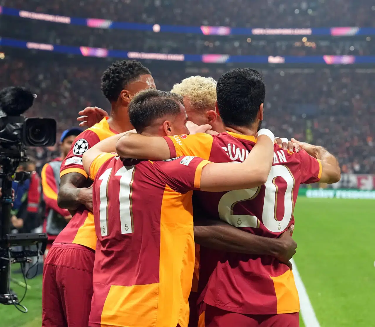 Galatasaray'dan Şampiyonlar Ligi'nde tarihi zafer