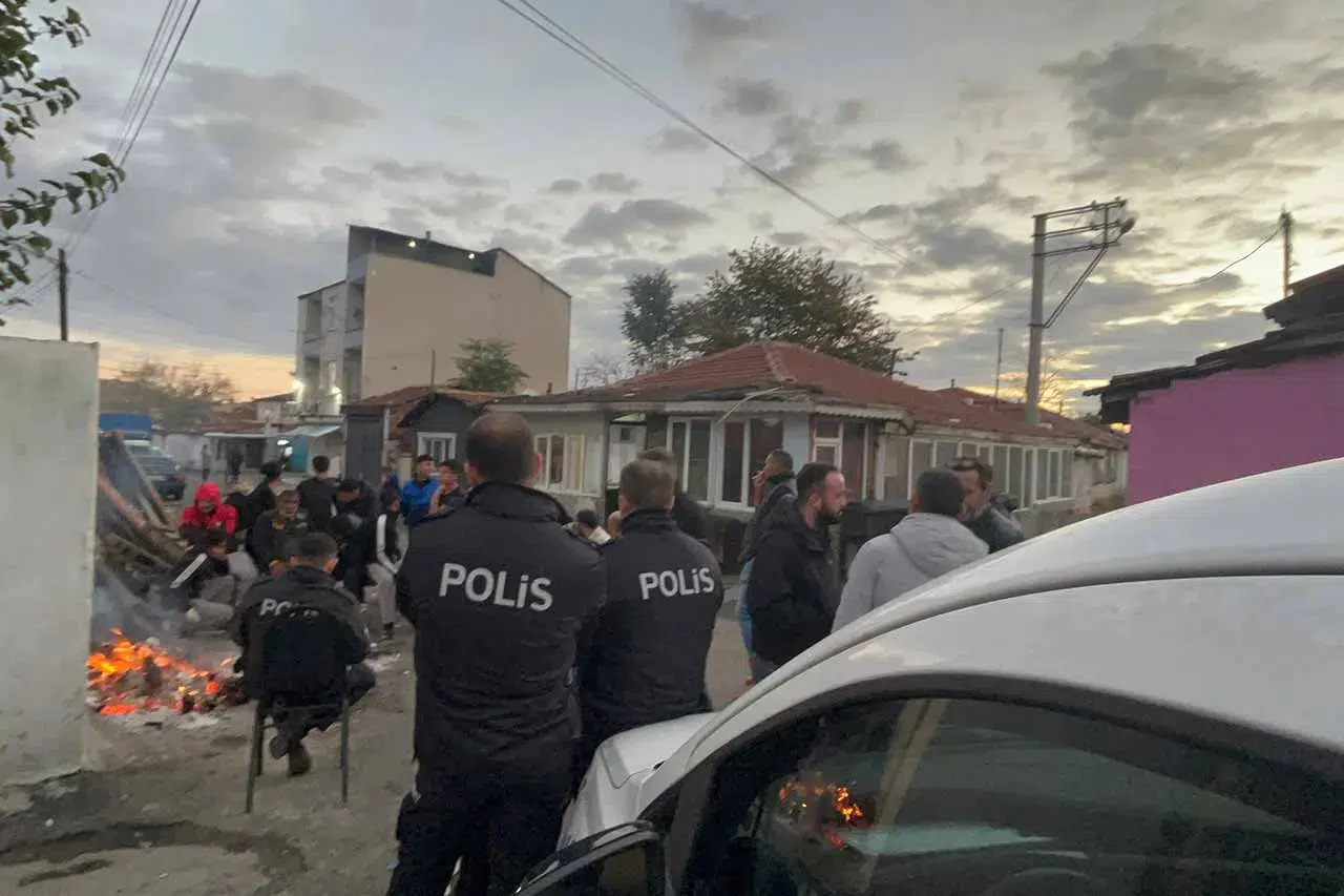 Cenaze evi savaş alanına döndü: 2 ölü, 2 yaralı