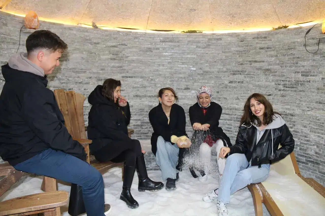 Tuz Gölü’nde mucize deneyim: Tuz odaları nefes darlığına iyi geliyor