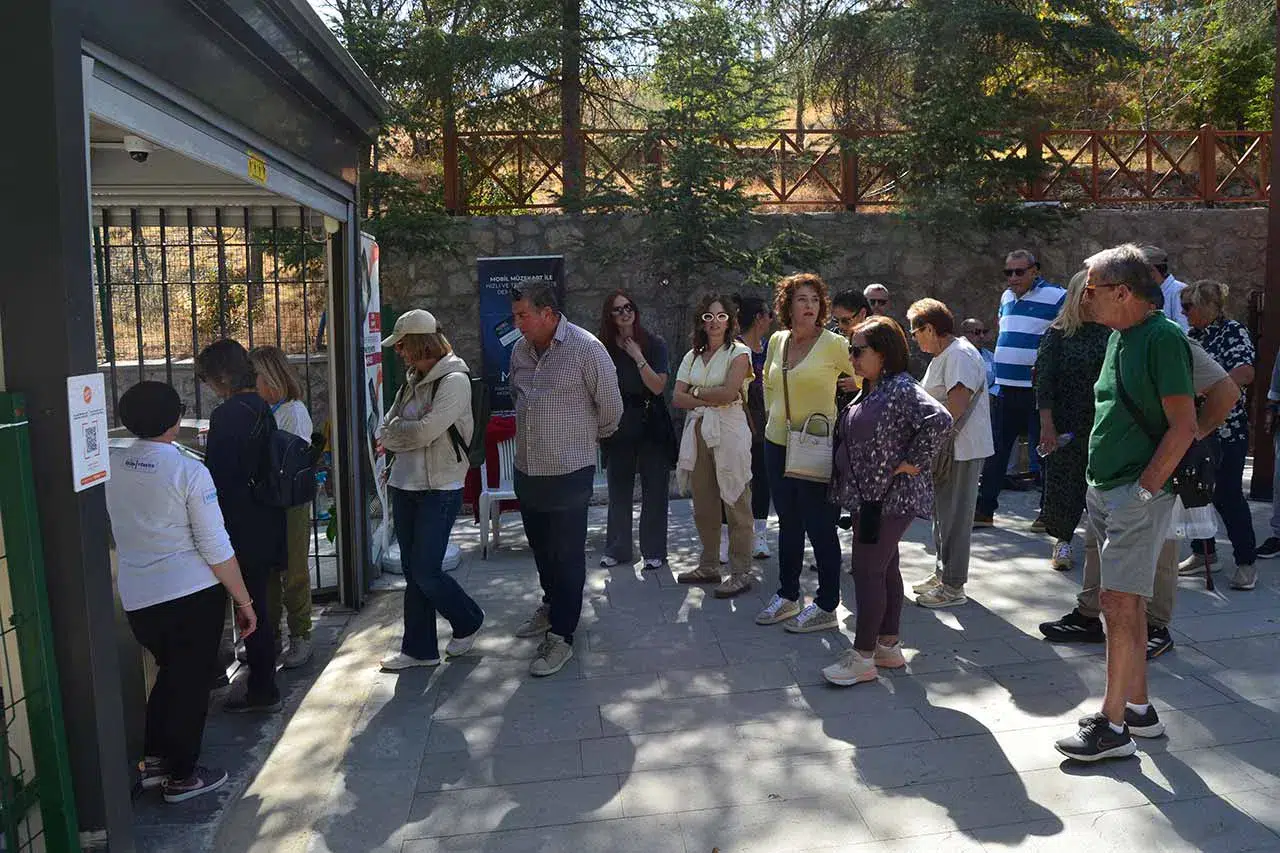 Ihlara Vadisi'nde sonbahar yoğunluğu