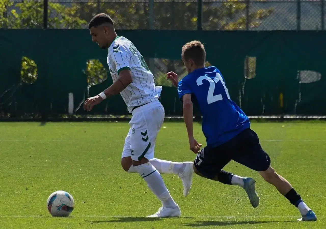 Konyaspor, lider Kasımpaşa'ya mağlup oldu