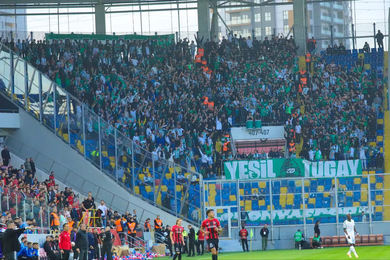 Konyaspor taraftarından Ankara'da müthiş destek