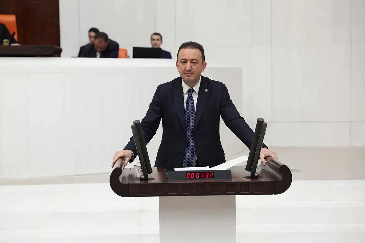 CHP Konya Milletvekili Bektaş: "Saray 70 asgari ücretlinin maaşını yutuyor!"