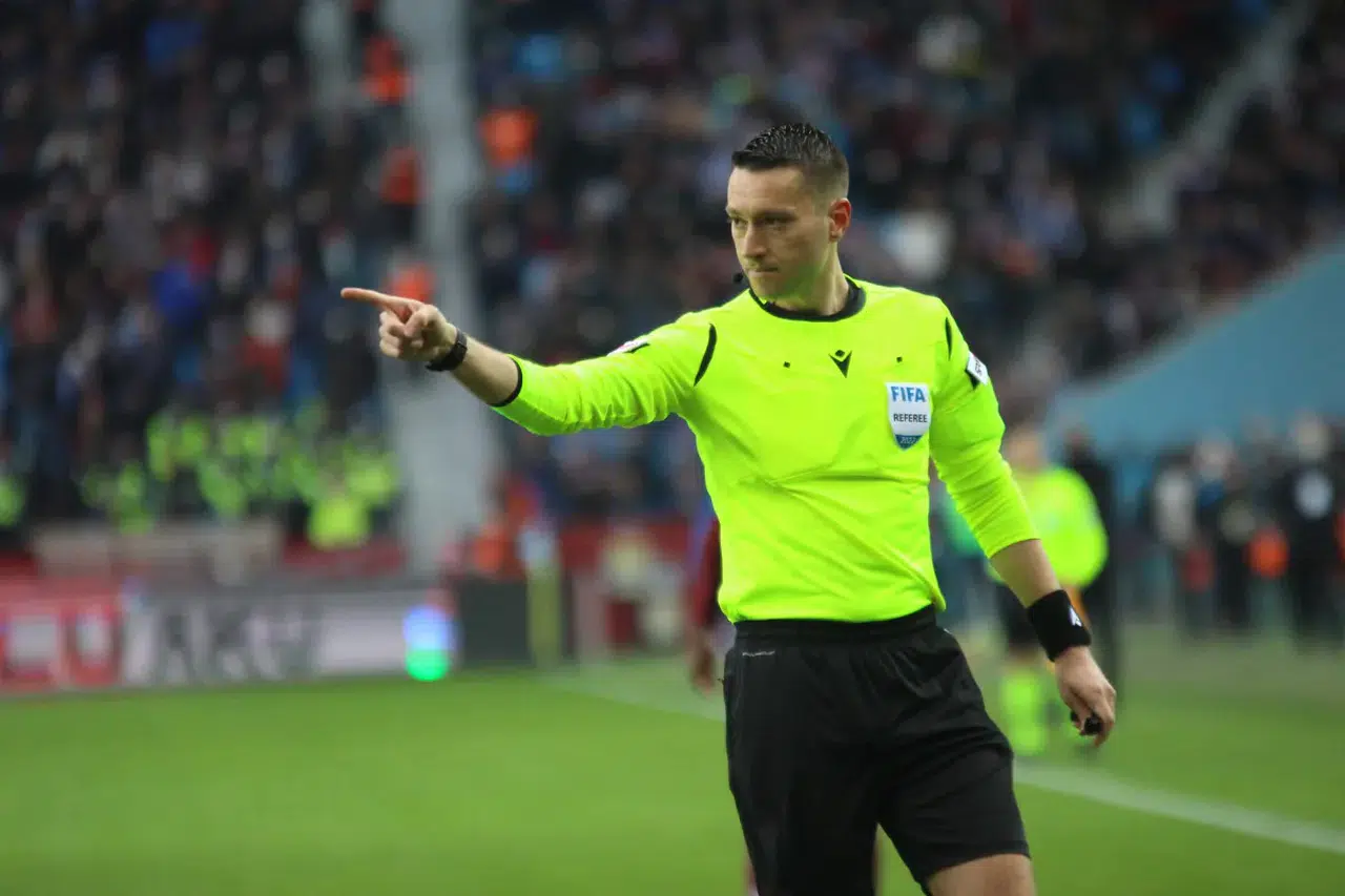 Bahis oynayan 152 hakem PFDK'ya sevk edildi