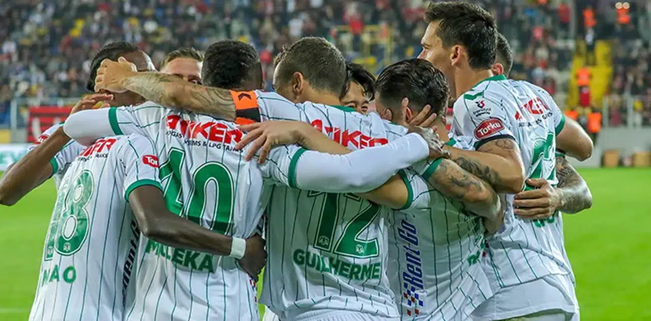 Yoğun fikstürden geçen Konyaspor dinlenecek