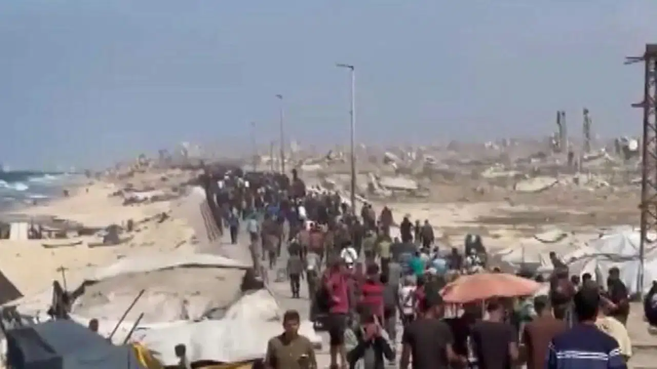 Gazze’de ateşkes sonrası Filistinliler evlerine dönmeye başladı