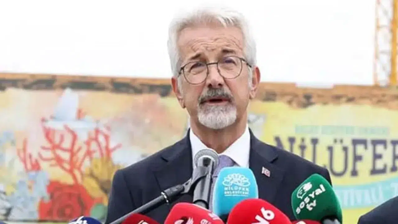 Tutuklanan eski belediye başkanı hastaneye kaldırıldı