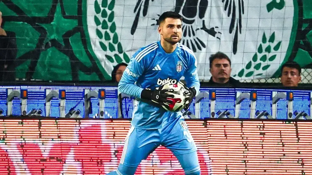 Beşiktaş’ın Genç Kalecisi Ersin Destanoğlu Kimdir? Kaç Yaşında, Nereli?