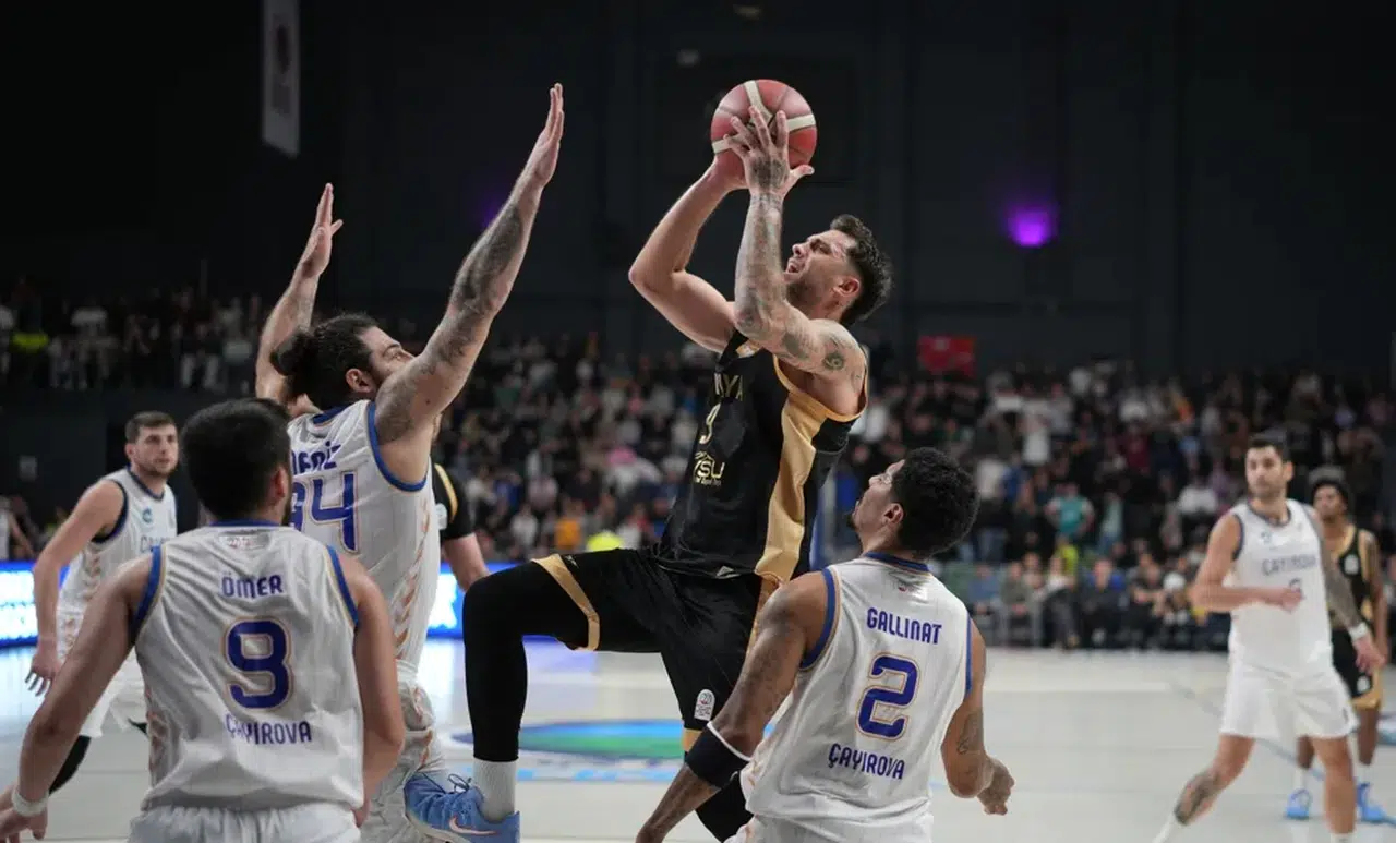 Konya BBSK, son saniyede lideri devirdi! Muhteşem galibiyet