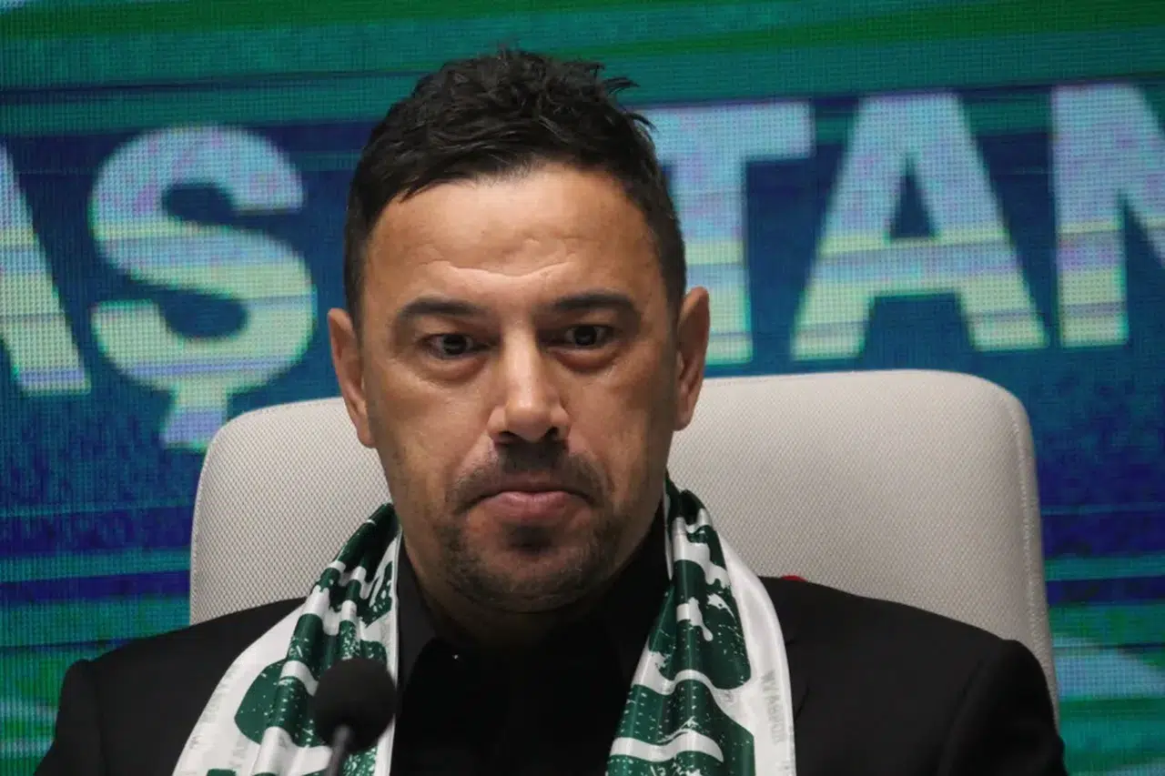 Konyaspor'da Çağdaş Atan, ilk toplantısını iki futbolcuyla yaptı! İşte takıma dair açıklamaları