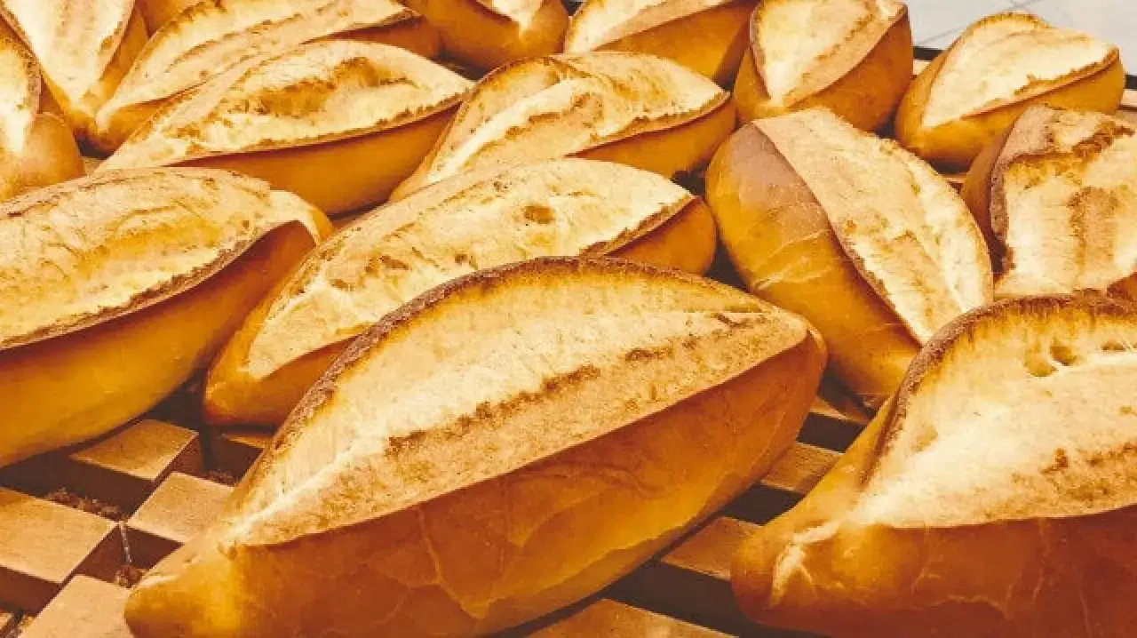 Eskisi Gibi Kokmayan Ekmeklerin Sırrı Ne? Uzmanlar Uyardı!