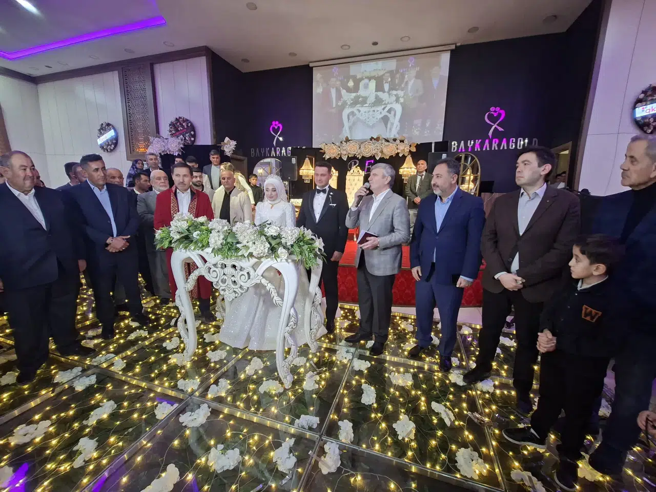 Konya’da bu düğünde nikahı Başkan Kılca kıydı, şahitler vekiller oldu