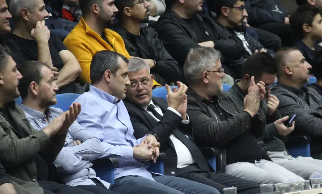 Konyaspor yönetiminden basketbola güçlü destek