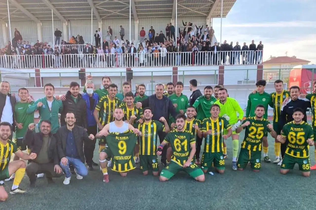 Kulu Belediyespor "ben de varım" dedi! Zirve yarışına ortak oldular