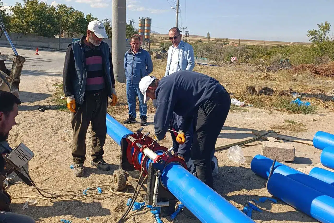 Aksaray'da sağlıklı su için büyük adım! İçme suyu hattı yenilendi