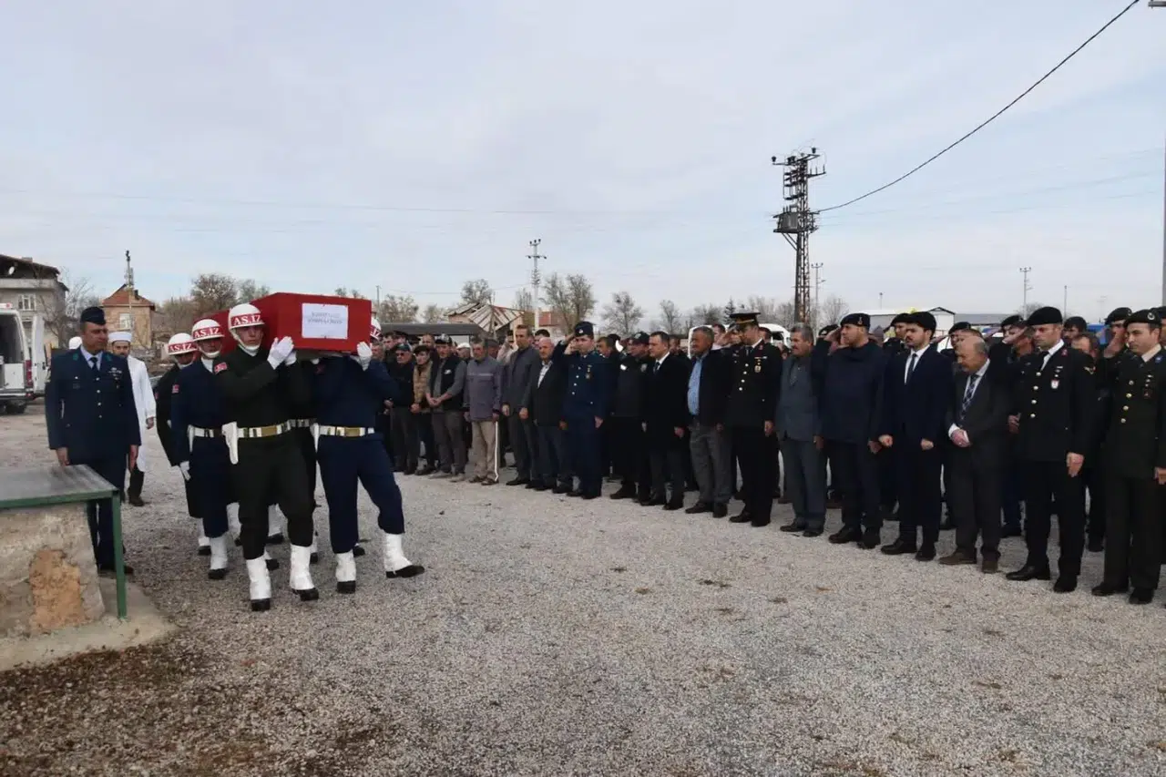Konya son görevini yerine getirdi!  Enbiya Cihan toprağa verildi
