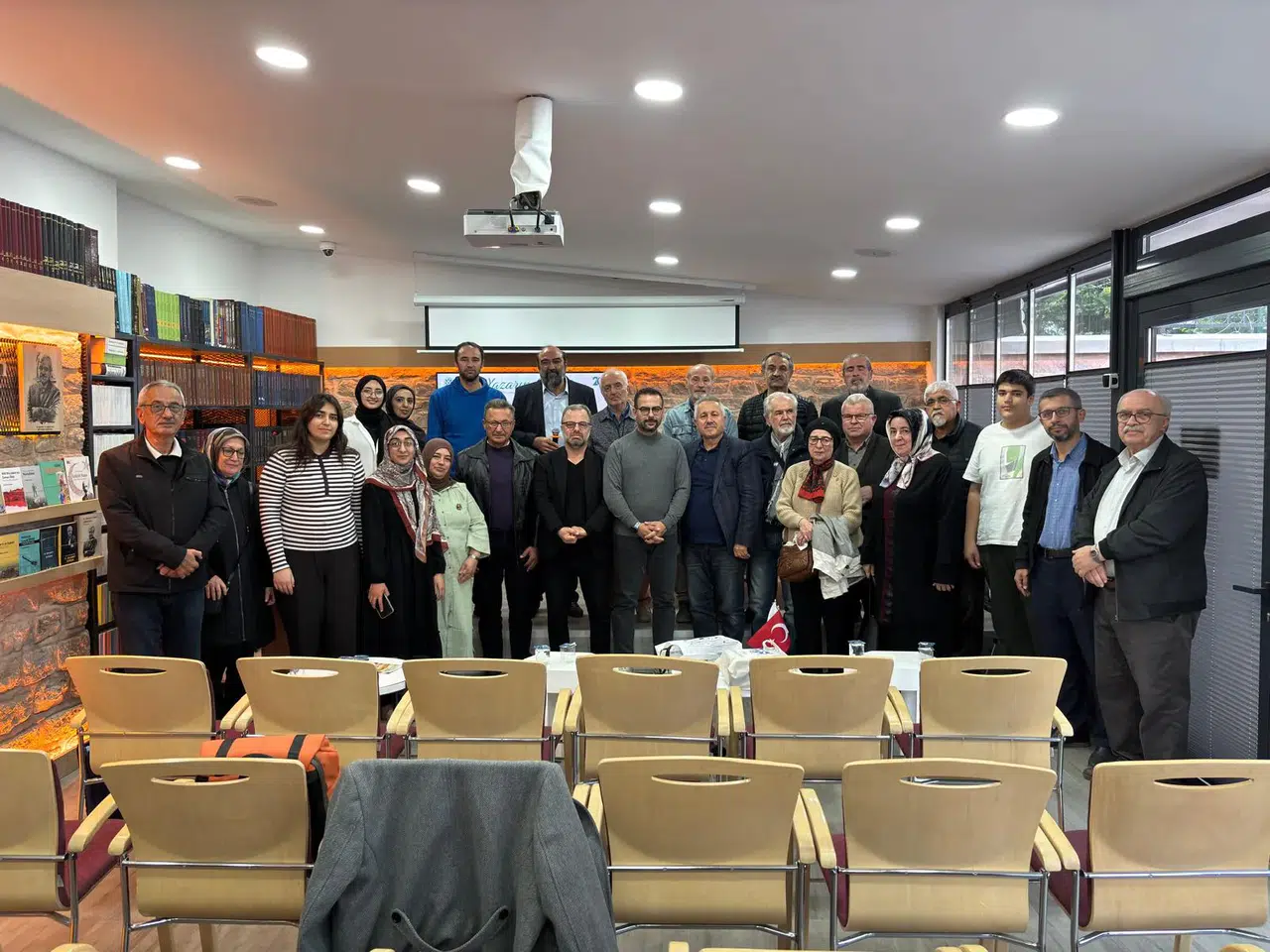 TYB Konya’da edebiyat ve aydın eleştirisi bir araya geldi!