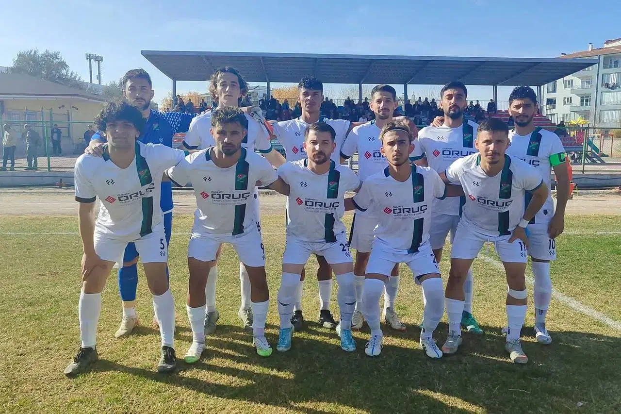 Karapınar’da bayram havası! Zirveden kopmak istemiyorlar