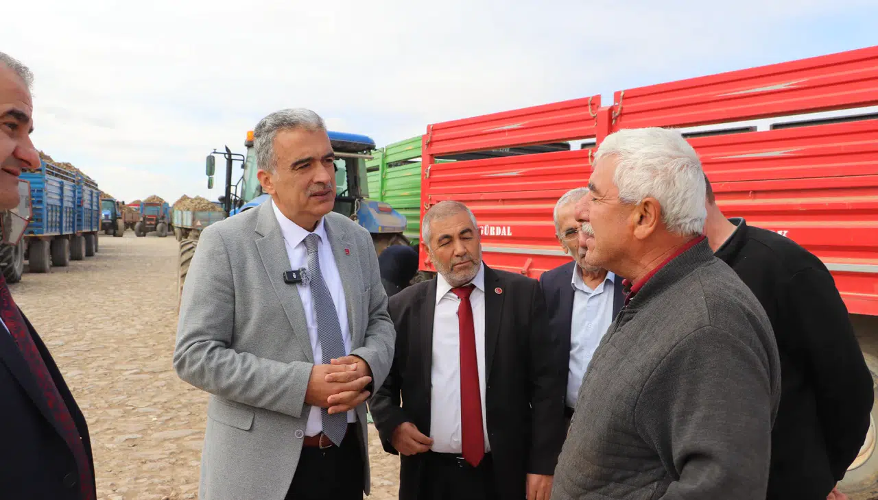 Kadınhanı ve Sarayönü çiftçileri Başkan Demirel’den destek bekliyor!