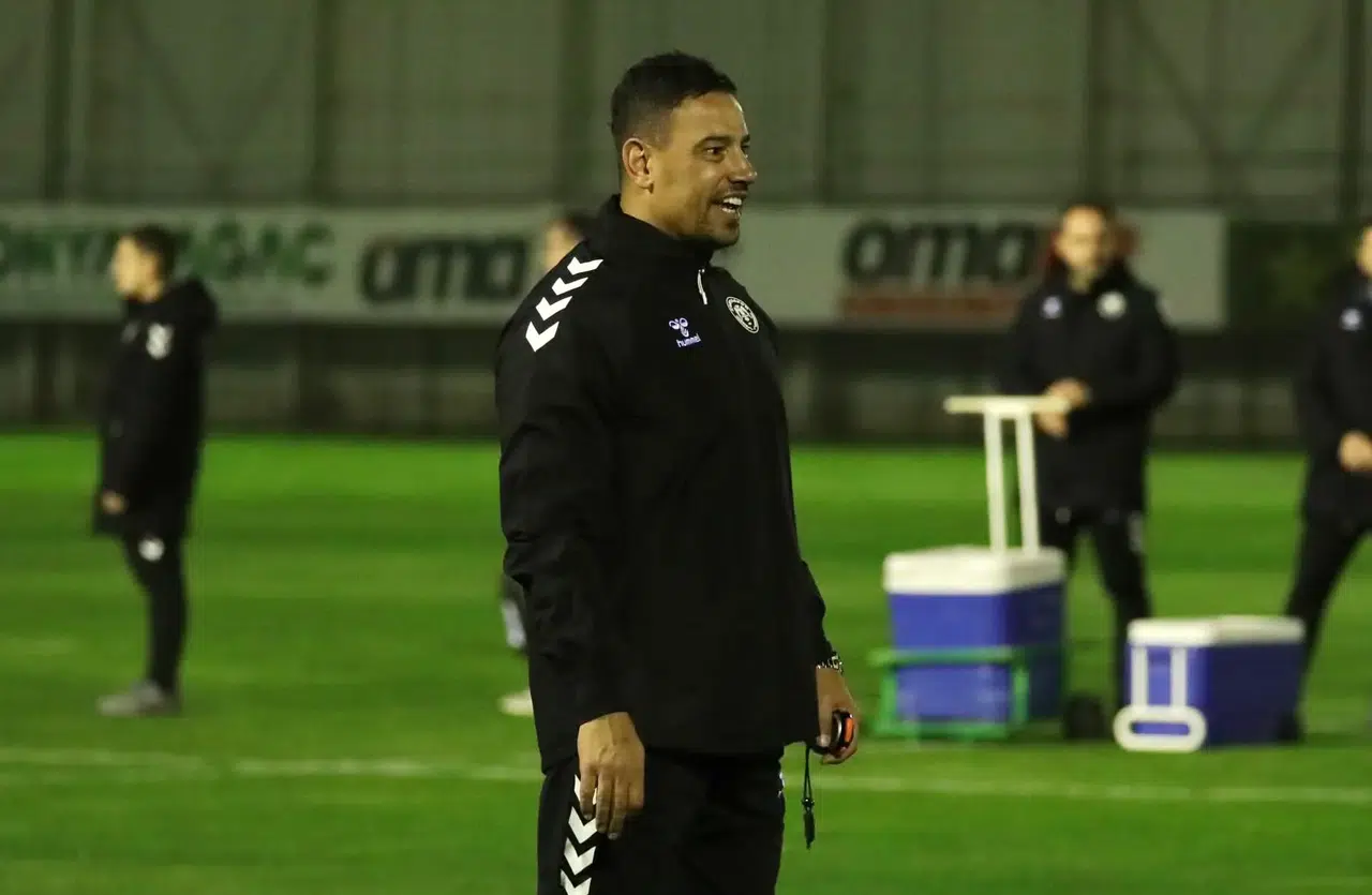 Konyaspor’da Çağdaş Atan ilk antrenmanına çıktı! Takımla geleceğe dair toplantı