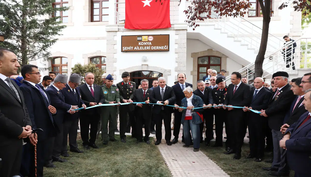 Konya’da şehit ailelerine yeni mekân: Restore edilen bina dualarla açıldı!