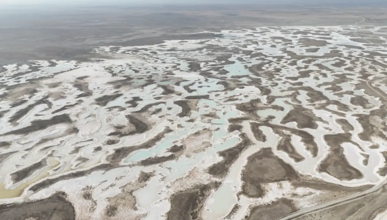 Konya'nın sınırındaki Tuz Gölü’nde su seviyesi alarm veriyor!