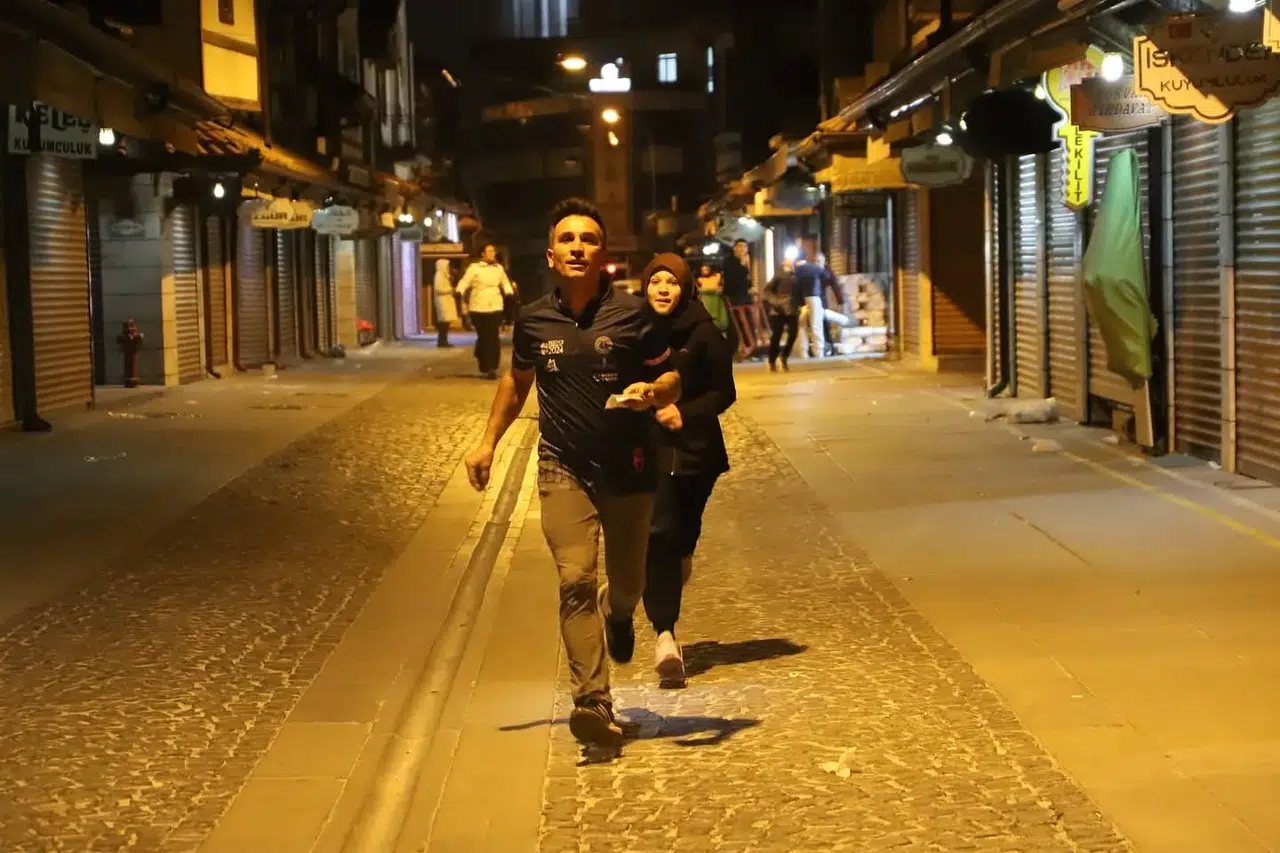 Konya Bedesten’de gece hareketli saatler yaşandı!