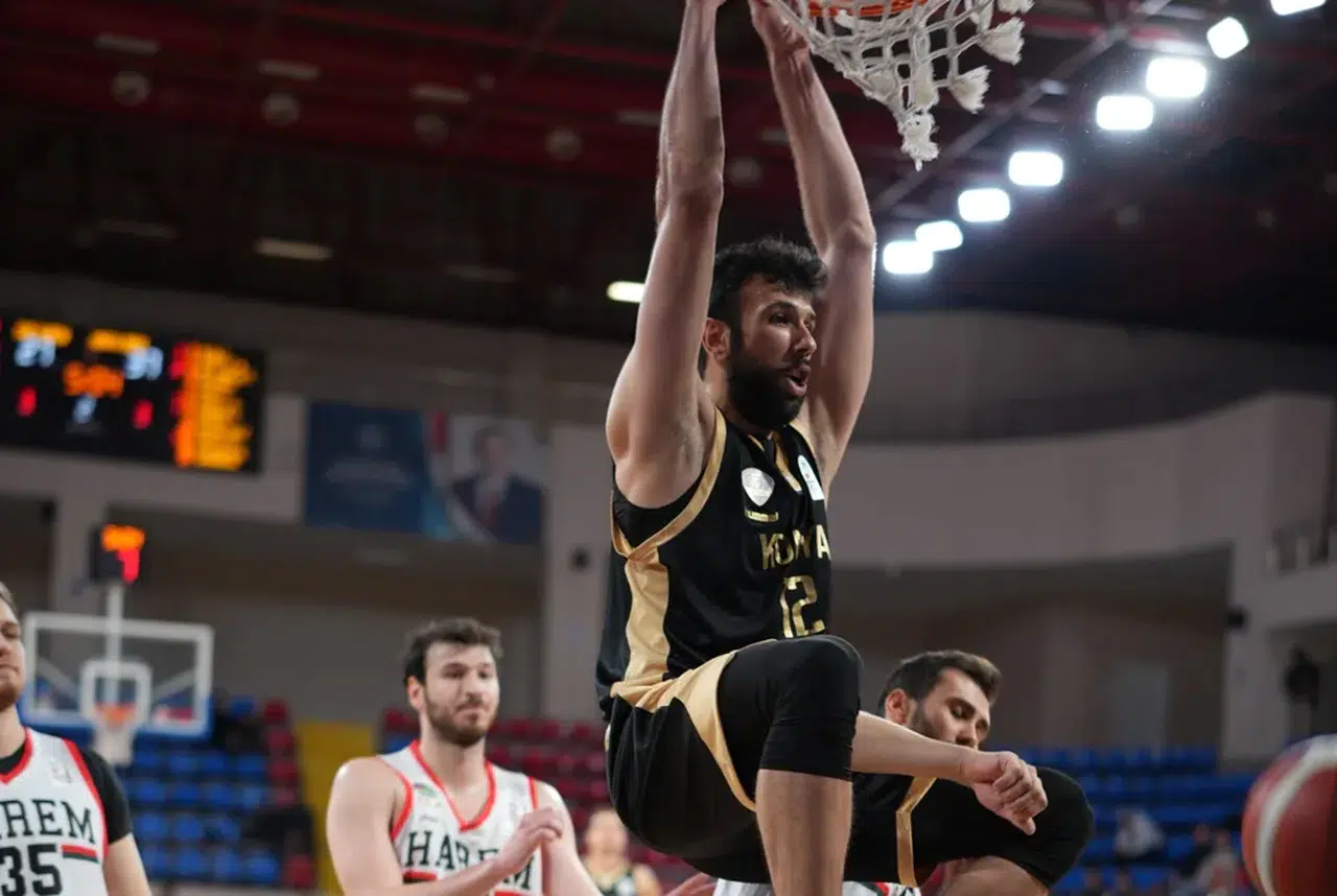 TBL'de haftanın maçı! Konya Büyükşehir, lidere konuk oluyor