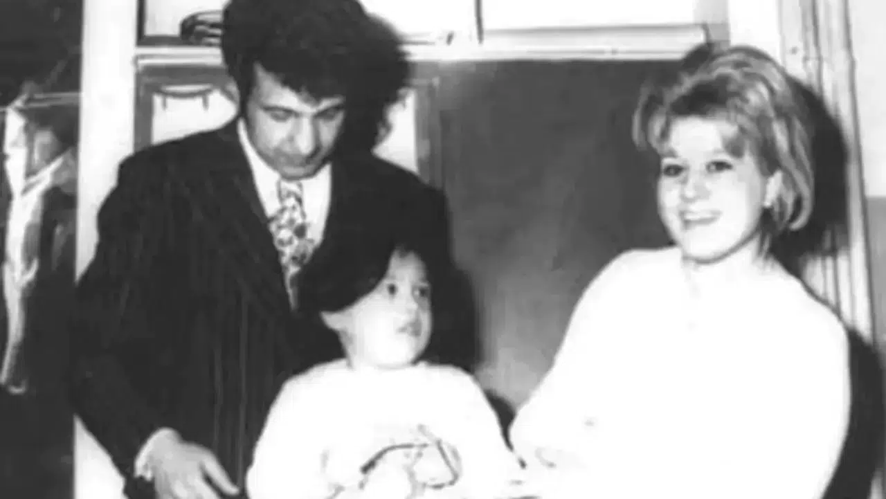 Muazzez Abacı’nın Eski Eşi Abdurrahman Abacı Kimdir? Sessiz Kalan Hayat Hikayesi Gündemde