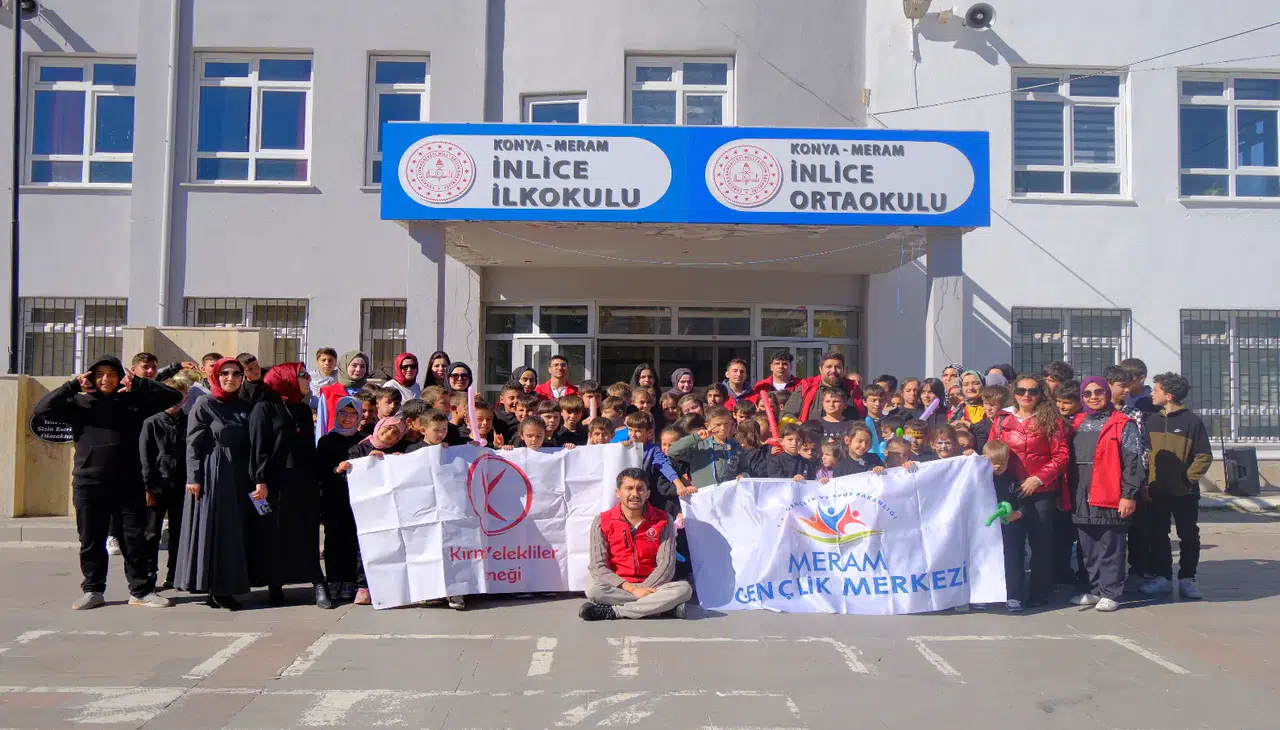 Bir tebessüm, bin umut: Gönüllülerden 29 Ekim’e özel etkinlik!