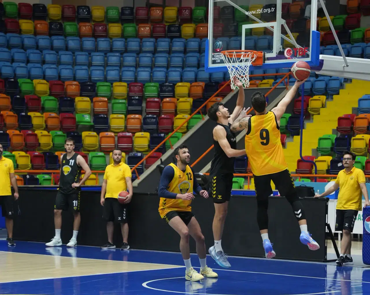 Konya Büyükşehir’in gözü Göztepe maçında