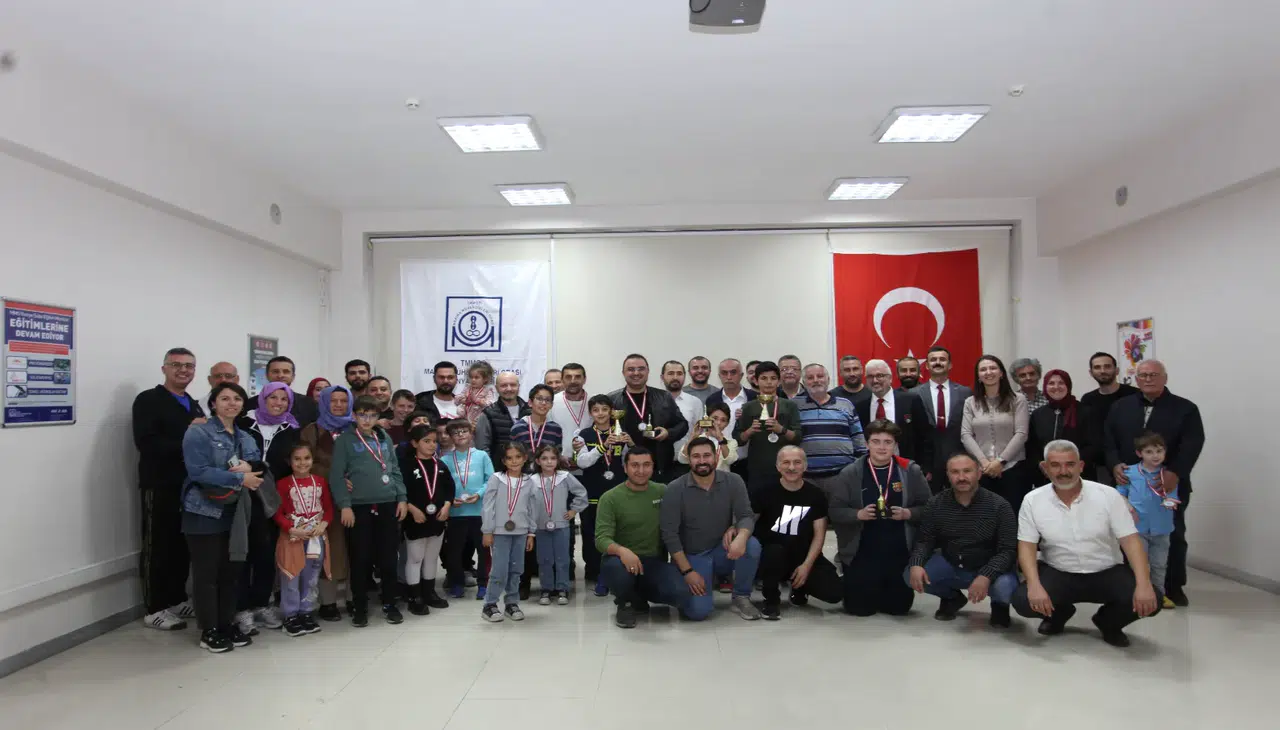 Aileler de sahada! MMO Konya Satranç Turnuvası'na yoğun ilgi