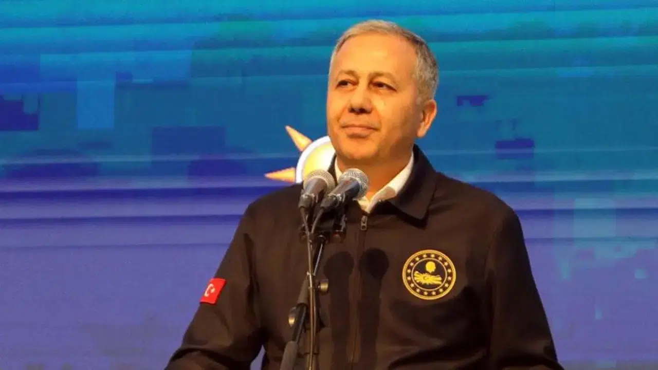 Bakan Yerlikaya açıkladı! Kaç Suriyeli ülkesine döndü?