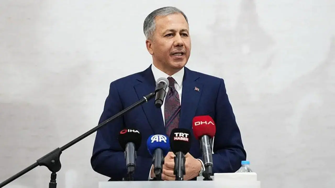 Bakan Yerlikaya'dan CHP lideri Özel'e: "Yalan sizin ağzınıza yuva yapmış"