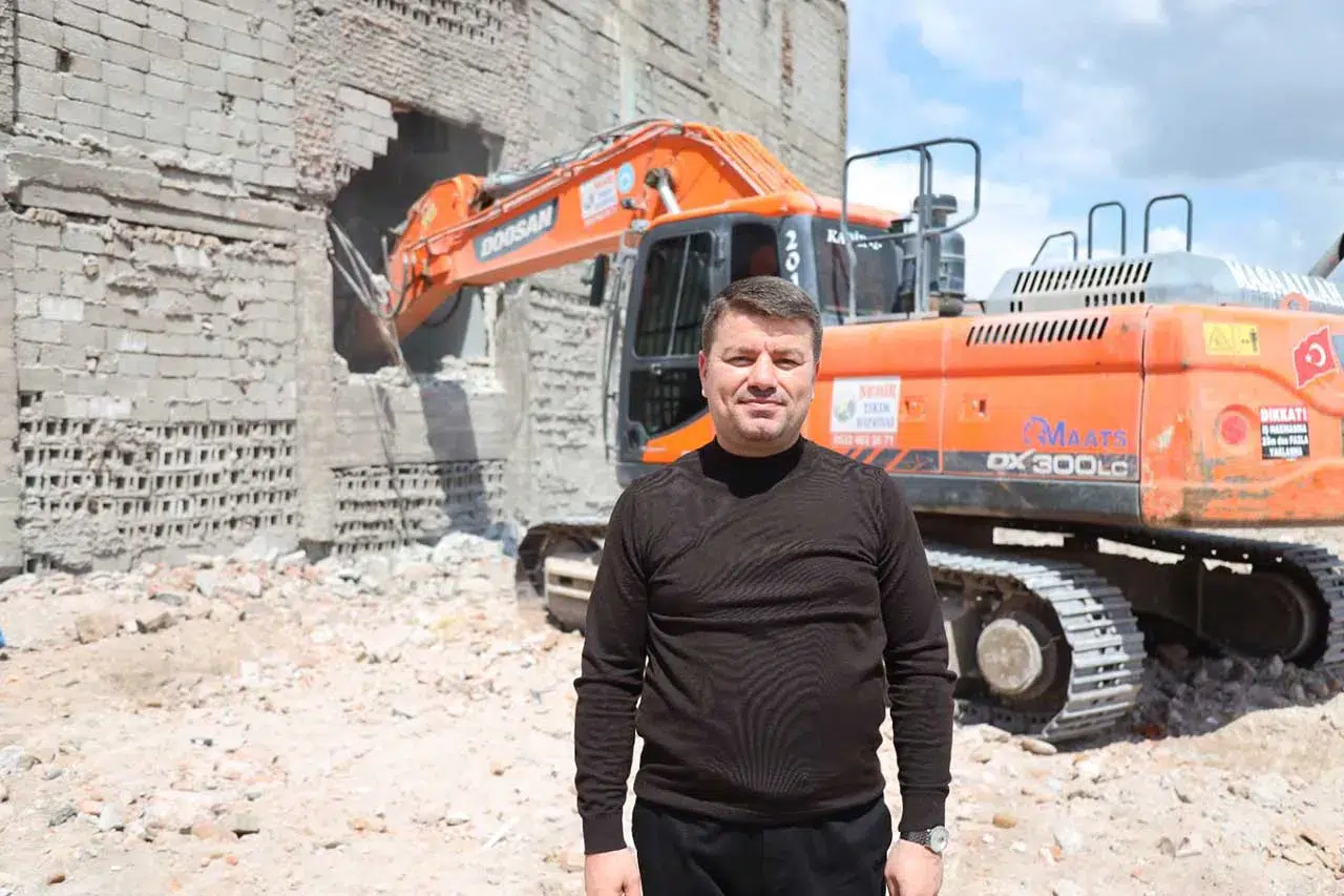 Aksaray'da büyük dönüşüm! Çok sayıda bina yıkıldı