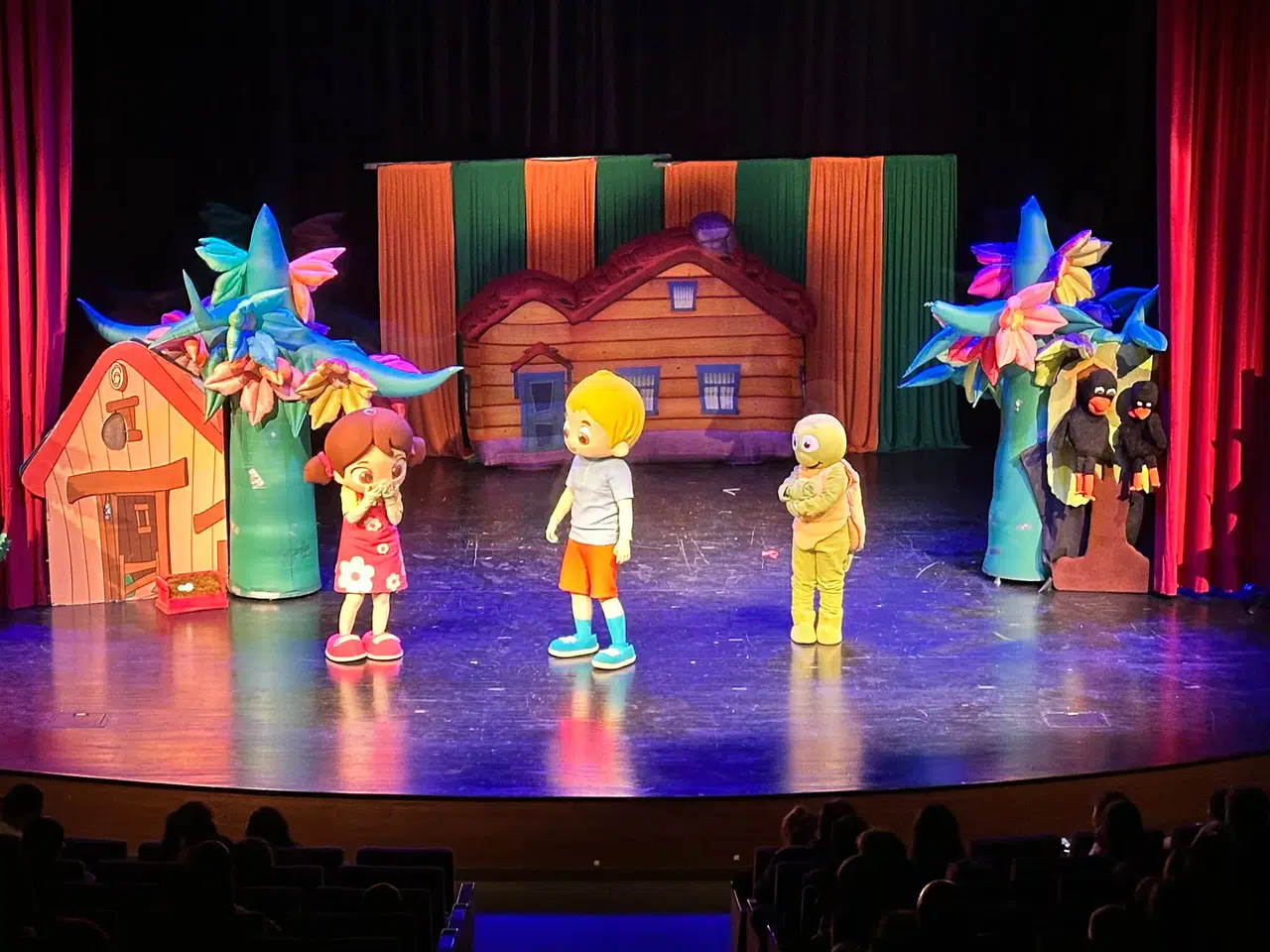 Niloya Konya’ya geliyor: Sürpriz Yumurta Müzikali başlıyor!