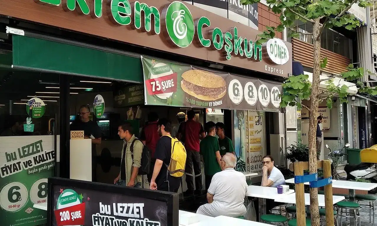 Zehirlenme vakaları patladı! Ekrem Coşkun Döner’den flaş açıklama geldi