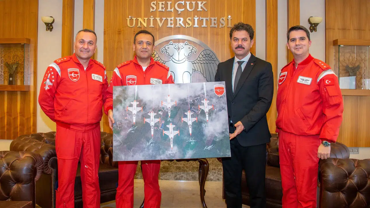 Efsane pilotlar Konya semalarından sonra şimdi Selçuk’ta!