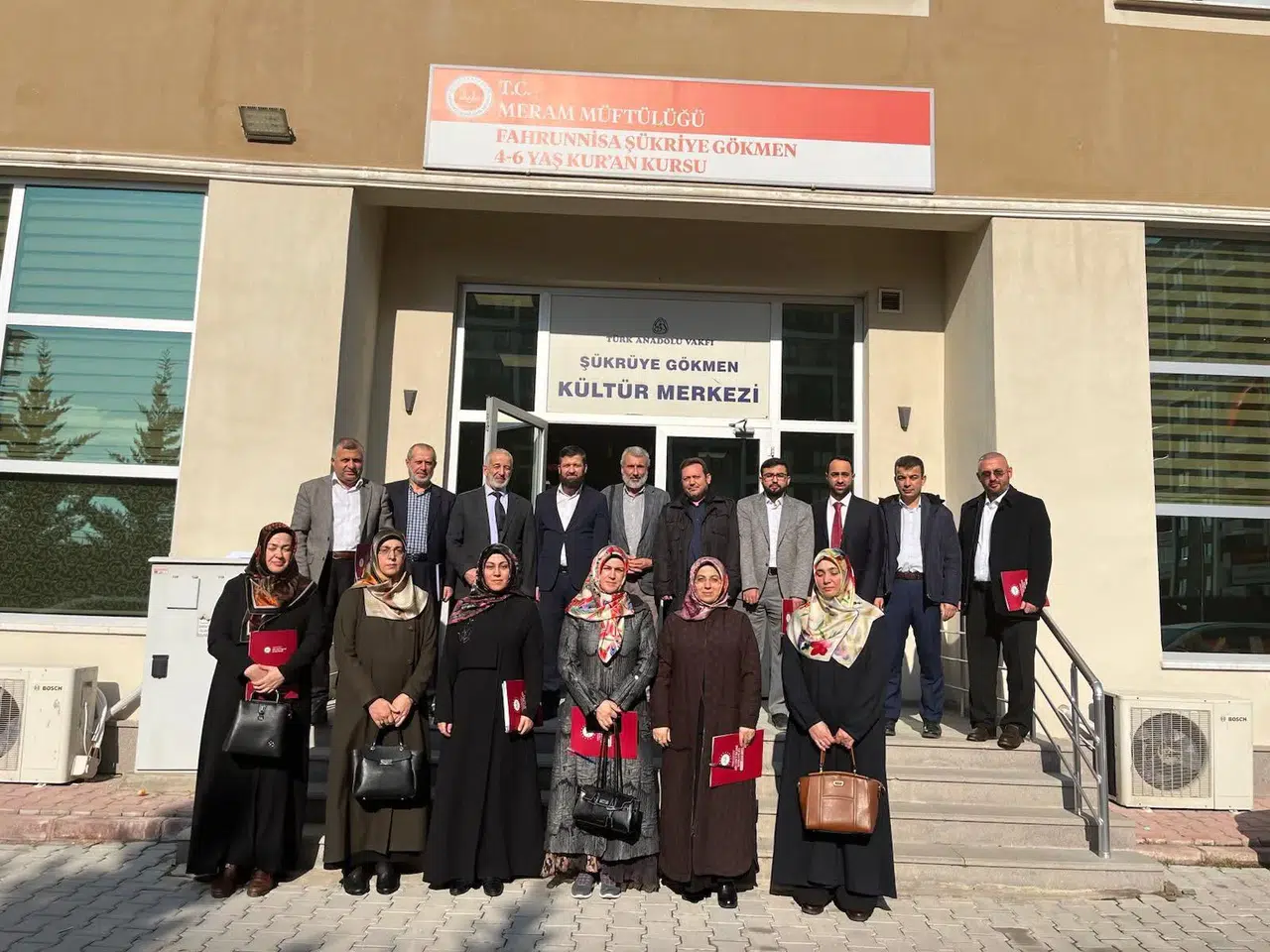 Konya İl Müftülüğü aile için bir araya geldi