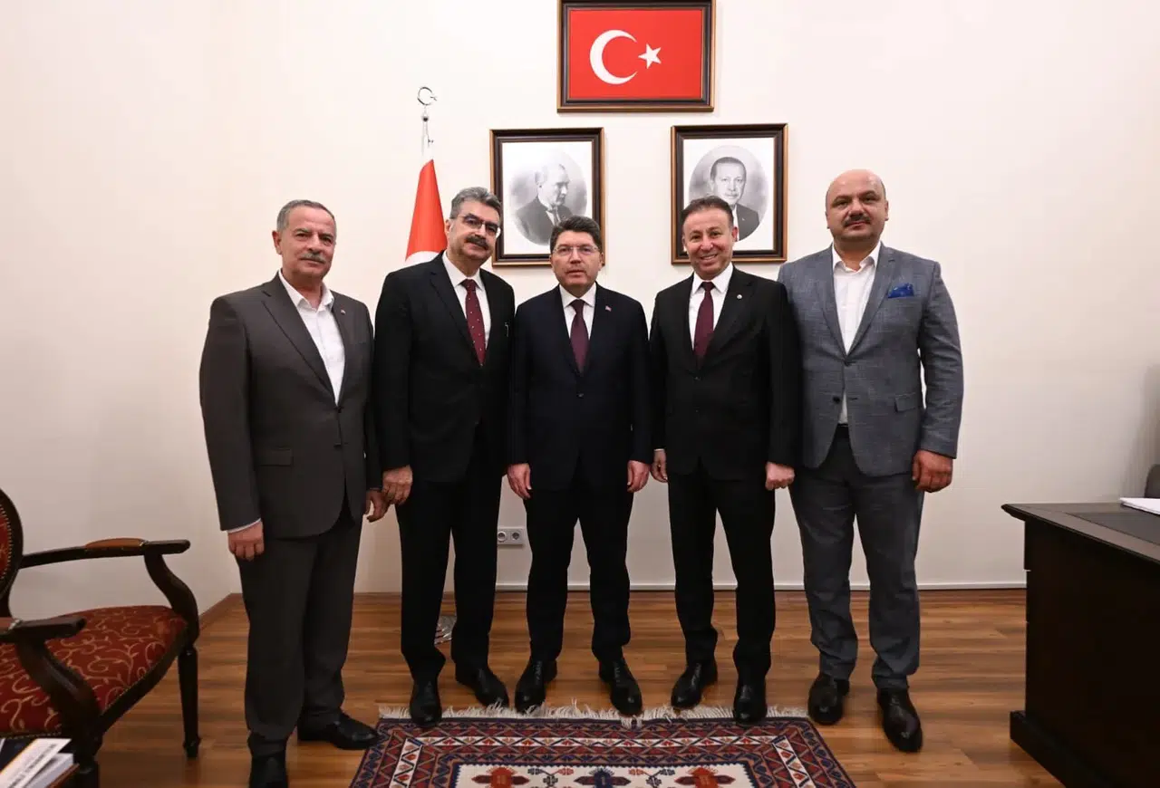 Konya heyetinden Ankara çıkarması! Bakan Tunç ile görüştüler