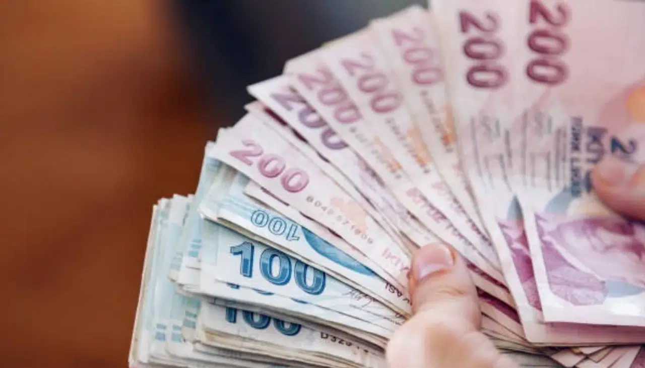 TÜSİAR raporu açıklandı: Gençler asgari ücrette 35 bin TL üstü istiyor!