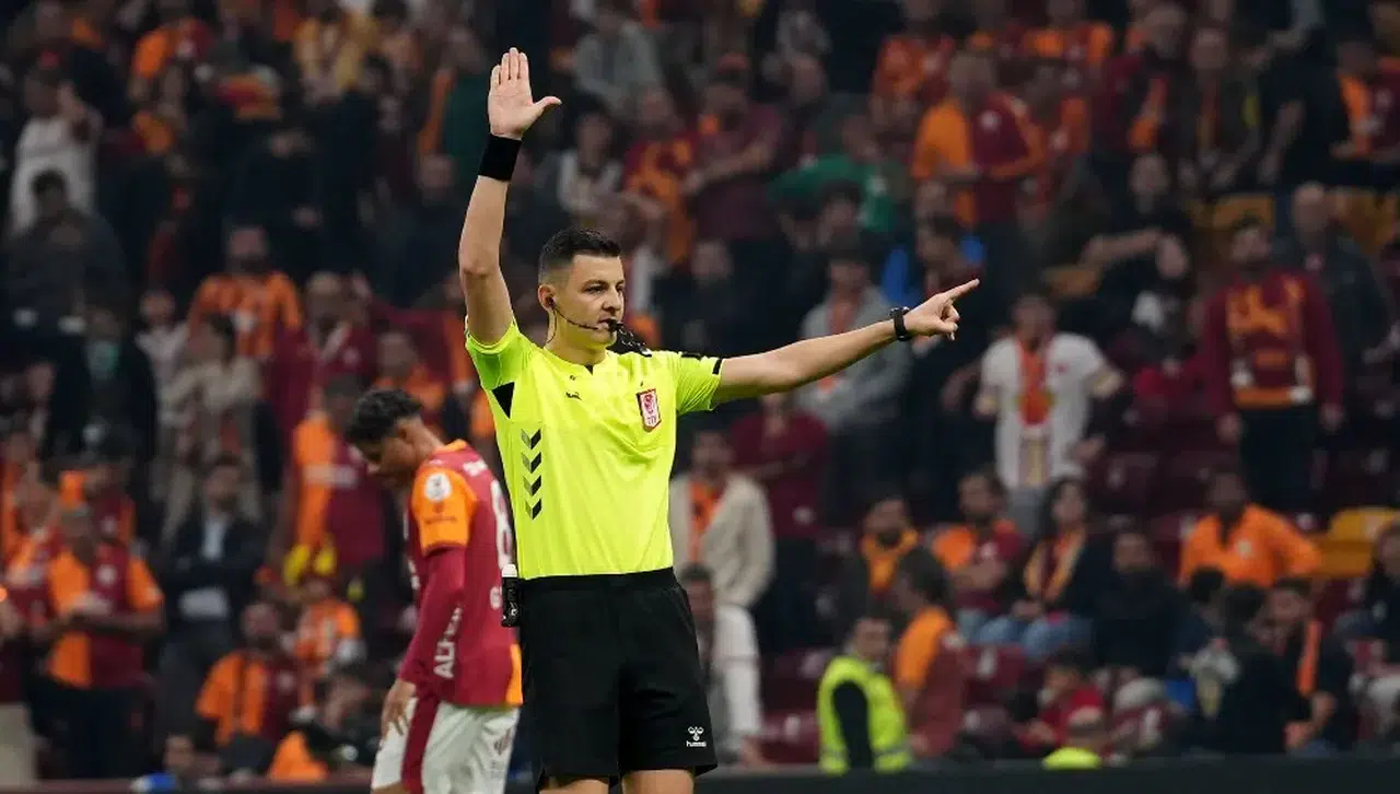 Fenerbahçe - Konyaspor maçının hakemi açıklandı! İşte kritik haftada hakemler