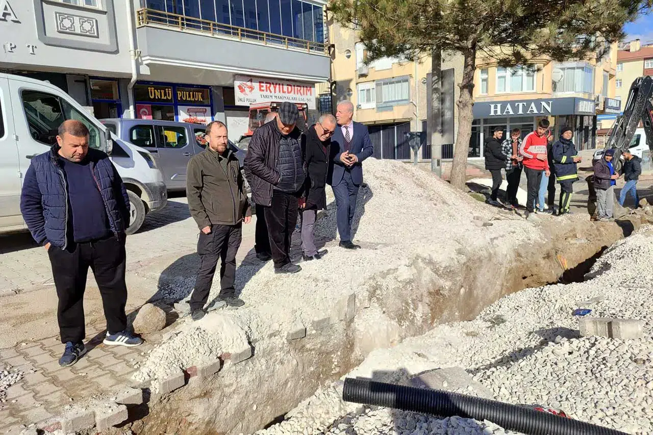 Konya'nın bir ilçesinde daha içme suyu hattı yenileniyor