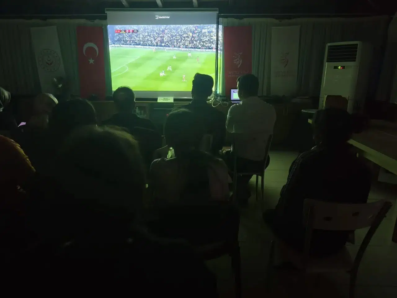 Konya’da anlamlı derbi!  Öyle isimler izledi ki