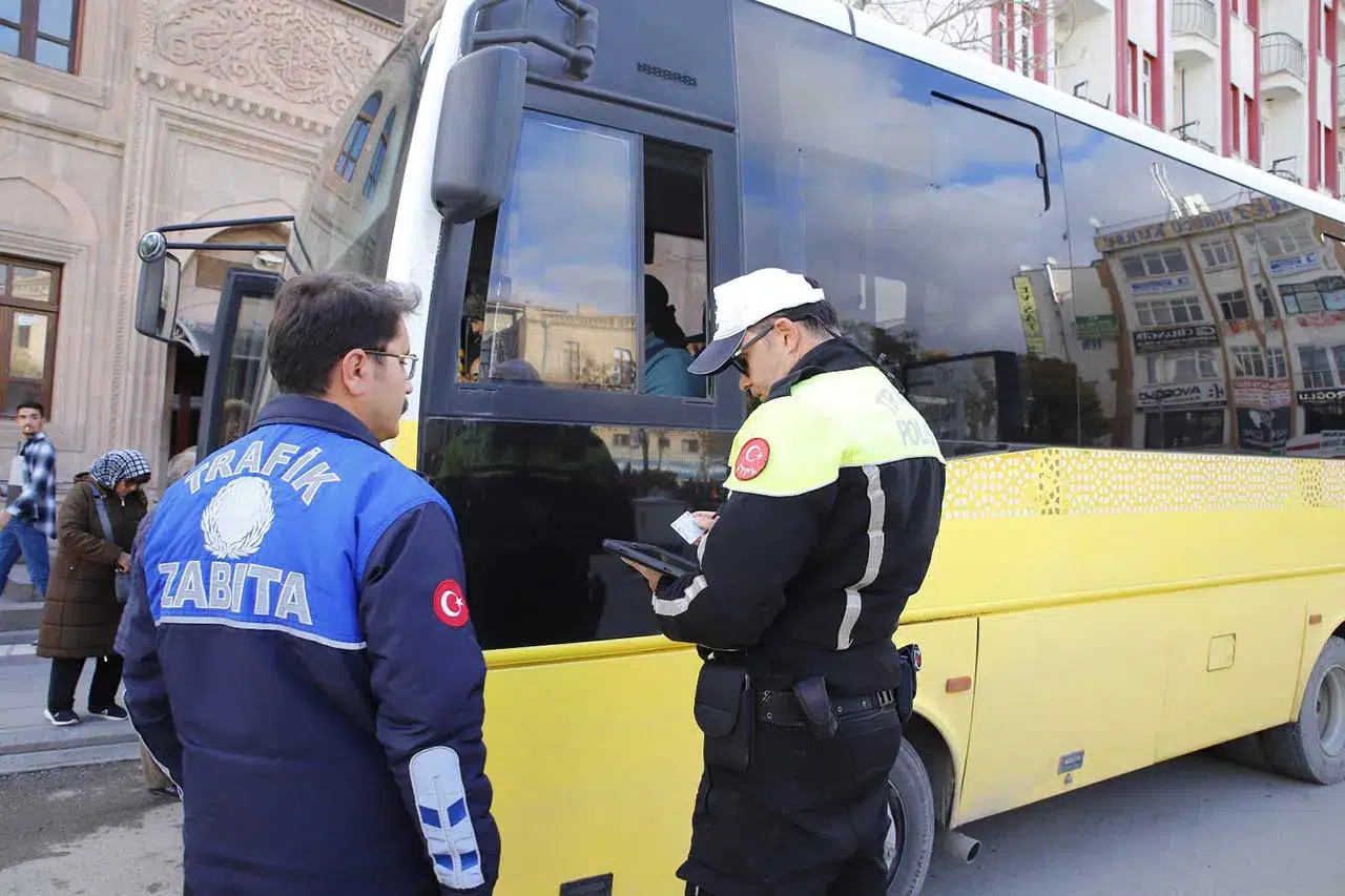 Aksaray’da toplu taşıma araçlarına kapsamlı denetim