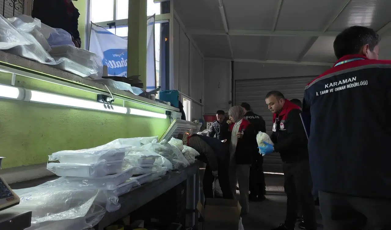 Bodrumu kaçak depoya döndü: Tonlarca sağlıksız peynir ve tereyağı çıktı