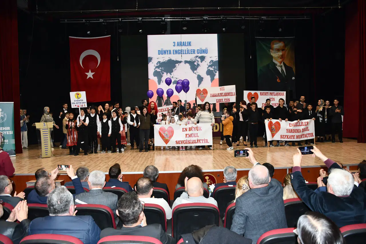 Konya Akşehir’de Engelliler Günü renkli gösterilerle kutlandı!