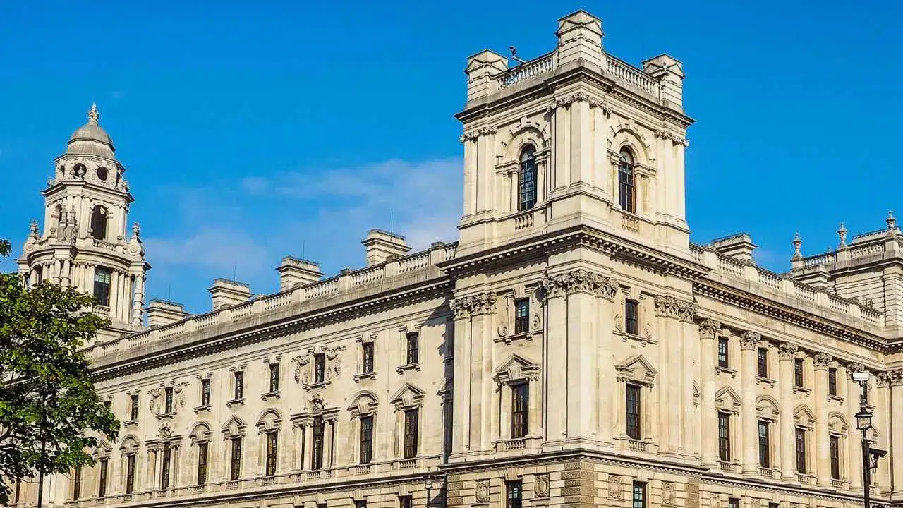 Parayı çevirme yöntemine vergi cezası geliyor