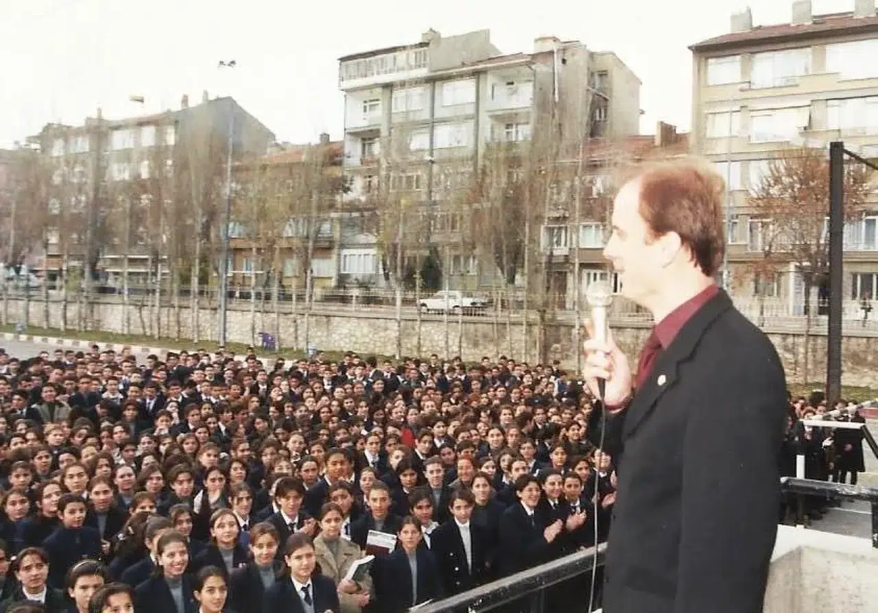 Özel- Kim bu Konyalı siyasetçi! Fotoğrafı sosyal medyayı salladı
